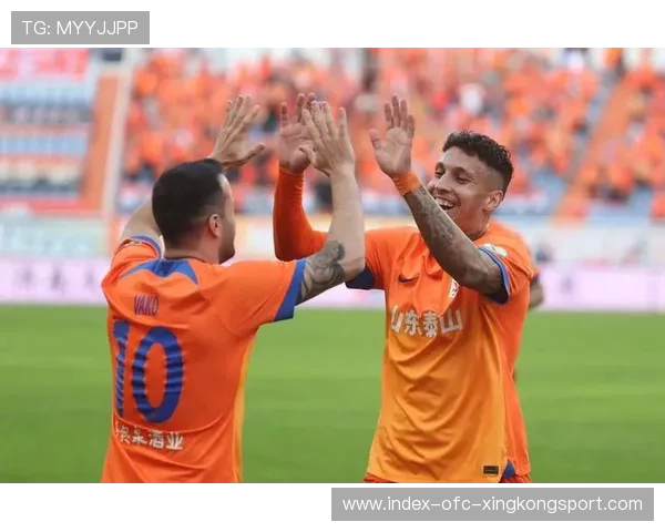 球队在客场连克强敌，士气与排名双双回升